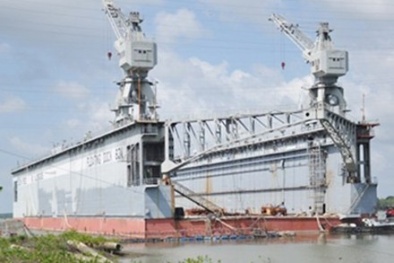 Căn nhà của cô nhân tình và cái ụ nổi